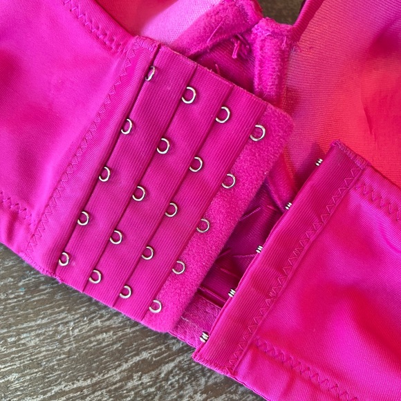 Pink Embellished Women's Bra - Picture 8 of 11